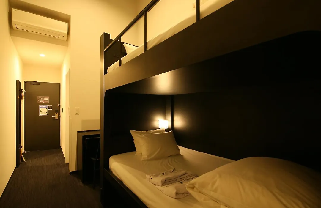Hotel Trad Replay-1