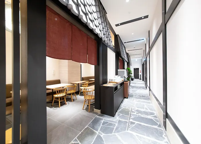 Hotel Hillarys Shinsaibashi