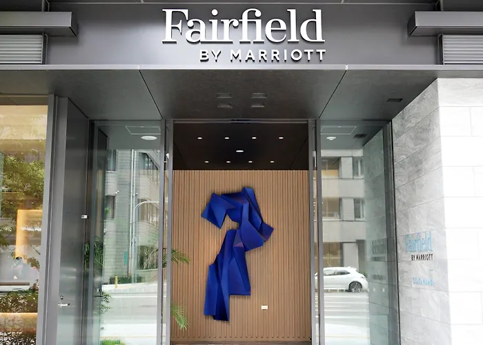 Central hotel: Fairfield By Marriott Osaka Namba